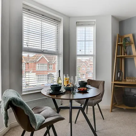 One Bedroom Apartment By Worthing Seafront Exterior photo
